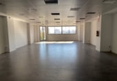 Oficina en alquiler con 165m² en Esplugues de Llobregat foto