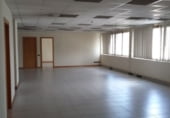 1175m² bureau pour location à Cornellà de Llobregat photo