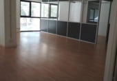 230m² restaurant for rent in Cornellà de Llobregat photo