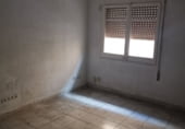 54m² commercial premises for sale in Cornellà de Llobregat photo