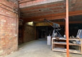 Local comercial
en lloguer
amb 1500m² a Sant Joan Despí foto