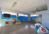 210m² commercial premises for rent in Cornellà de Llobregat photo
