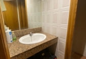 60m² bar for sale in Cornellà de Llobregat photo