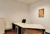 12m² office for rent in Cornellà de Llobregat photo