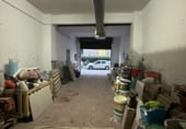 130m² commercial premises industrial for sale in Cornellà de Llobregat photo