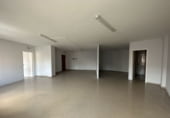 84m² office for rent in Cornellà de Llobregat photo
