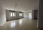 84m² office for rent in Cornellà de Llobregat photo