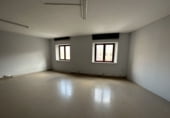 84m² office for rent in Cornellà de Llobregat photo