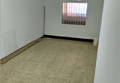 Local comercial
en venda amb llogaters
amb 47m² a Cornellà de Llobregat foto