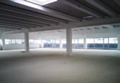 Nave Industrial en venta con 708m² en Gavà foto