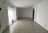 Local comercial
en venda amb llogaters
amb 67m² a Cornellà de Llobregat foto