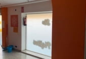Local comercial
en venda amb llogaters
amb 67m² a Cornellà de Llobregat foto