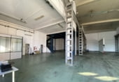 Nave Industrial en venta con 1000m² en Cornellà de Llobregat foto