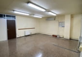 Local comercial
en venda, lloguer
amb 330m² a Esplugues de Llobregat foto