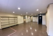 Local comercial
en venda, lloguer
amb 330m² a Esplugues de Llobregat foto