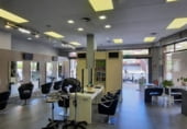 Perruqueria
en venda
amb 150m² a Cornellà de Llobregat foto