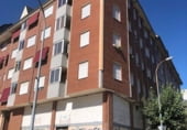 109m² commercial premises for sale in Ponferrada photo