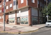109m² commercial premises for sale in Ponferrada photo