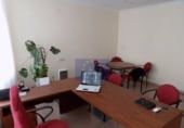 Oficinas en alquiler con 60m² en Cuenca foto