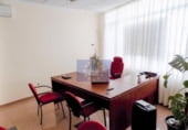 Oficinas en alquiler con 60m² en Cuenca foto
