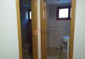 Local comercial en alquiler con 150m² en Cuenca foto