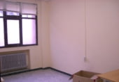 Local comercial en venta con 260m² en Pola de Laviana foto