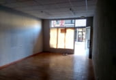 Local comercial en venta con 50m² en Pola de Laviana foto