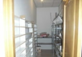 85m² commercial premises for rent in Astorga photo