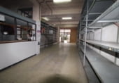 Local comercial en alquiler con 216m² en Oviedo, en la zona de El Vallobín foto