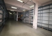 Local comercial en alquiler con 216m² en Oviedo, en la zona de El Vallobín foto
