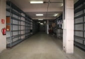 Local comercial en alquiler con 216m² en Oviedo, en la zona de El Vallobín foto
