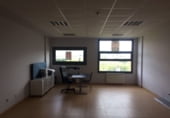 Oficina en venta con 55m² en Coruño foto