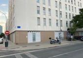 Local comercial en venta con 120m² en Sevilla, en la zona de Barriada Pino Montano foto