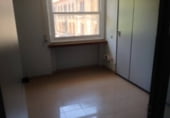 Local comercial en venta con 120m² en Sevilla, en la zona de Distrito Los Remedios foto