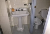 Local comercial en venta con 120m² en Sevilla, en la zona de Distrito Los Remedios foto