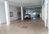 300m² commercial premises for sale in La Roda photo