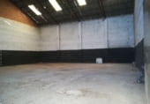 Nave en alquiler con 400m² en La Roda foto