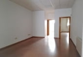 180m² offices for rent in La Roda photo