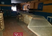 Local comercial en alquiler con 120m² en Oviedo foto