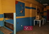 Local comercial en alquiler con 120m² en Oviedo foto
