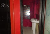Local comercial en alquiler con 120m² en Oviedo foto