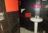 Local comercial en alquiler con 120m² en Oviedo foto