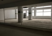 540m² commercial premises for sale in Badajoz photo