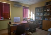60m² bureau pour vente à Cáceres photo