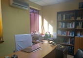 60m² bureau pour vente à Cáceres photo