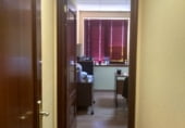 60m² bureau pour vente à Cáceres photo