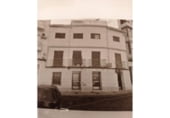 270m² building for sale in Loja photo