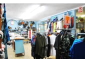 Local comercial en alquiler con 125m² en Loja foto