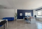 Oficina
en venda
amb 111m² a Loja foto