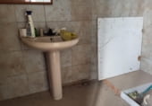 300m² commercial premises for rent in La Roda photo